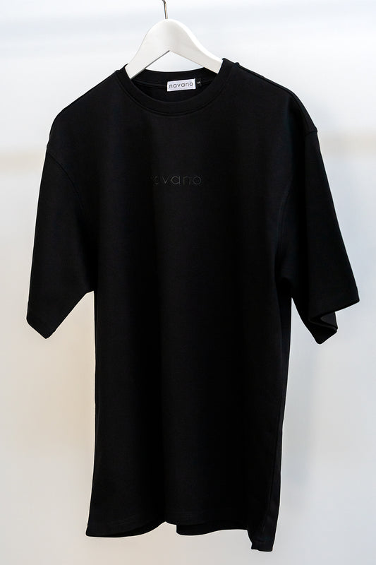 black oversized gym shirt