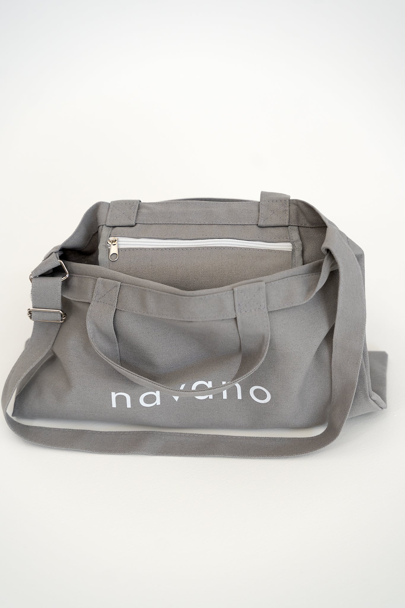 grey cotton tote bag – everyday carry with adjustable strap