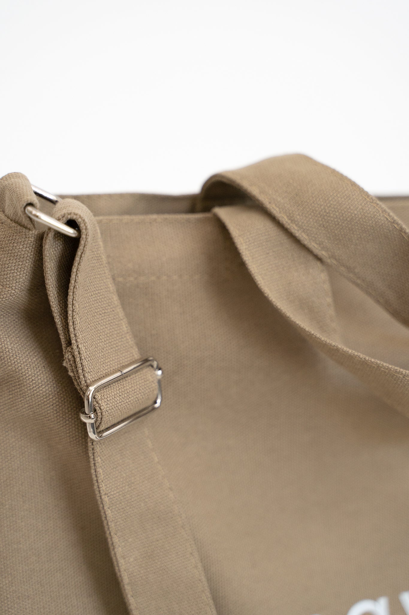 beige cotton tote bag – everyday carry with adjustable strap