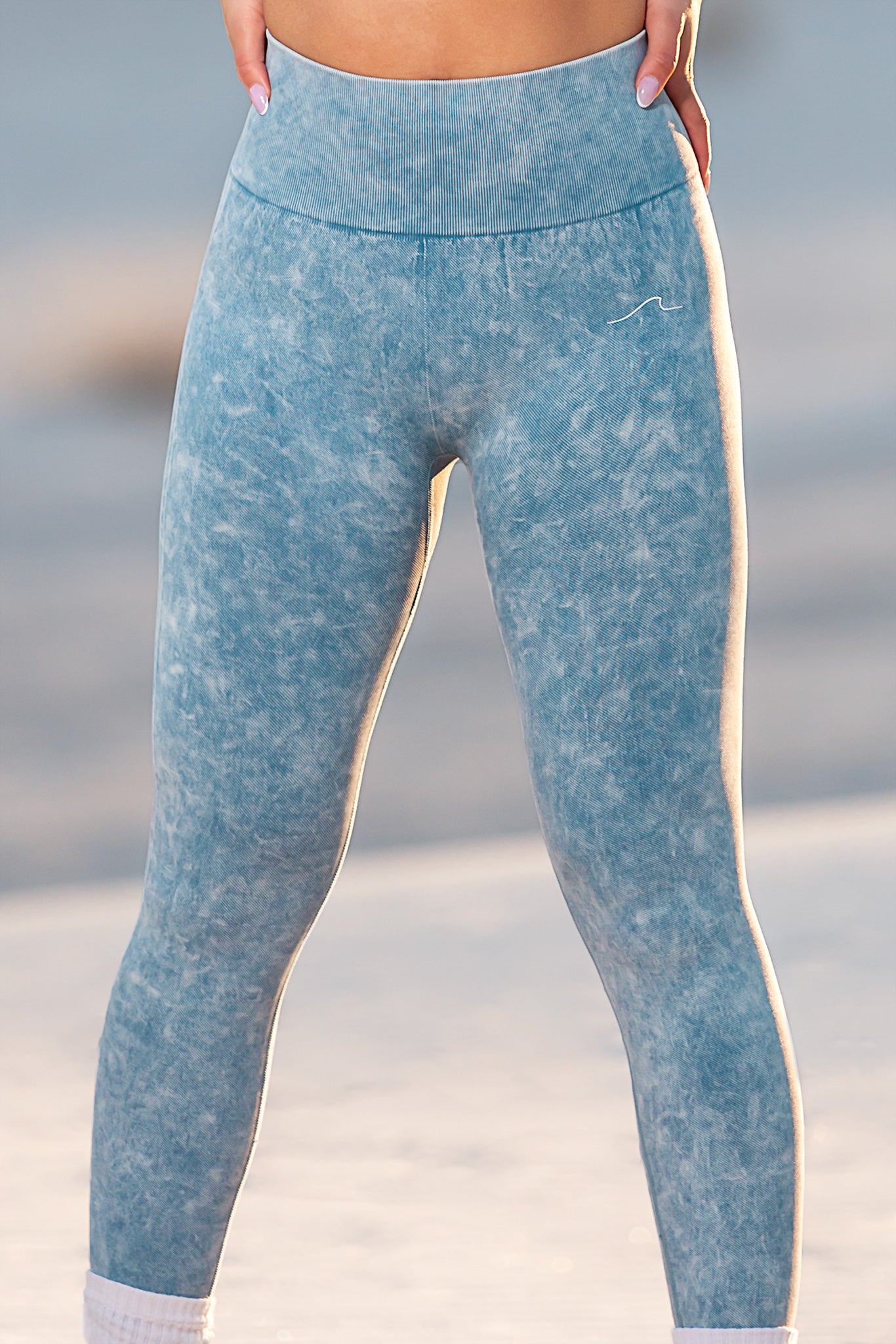 blue acid wash seamless leggings